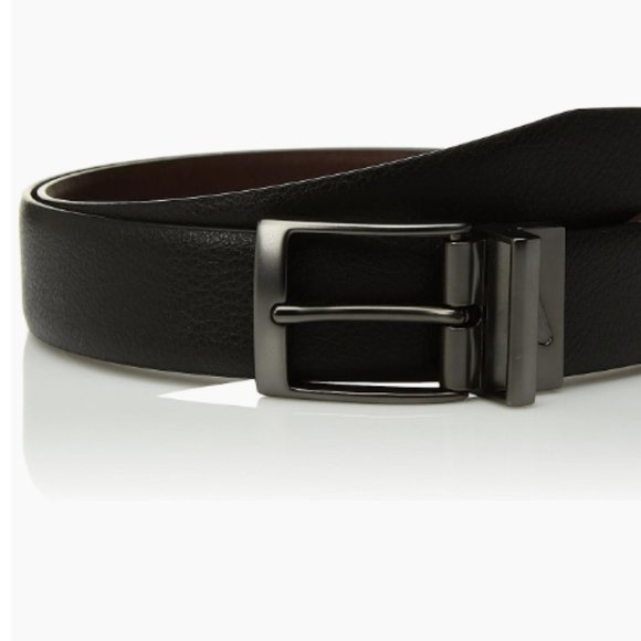 Nike Accessories Nike Mens Pebble Feather Edge Reversible Belt Size